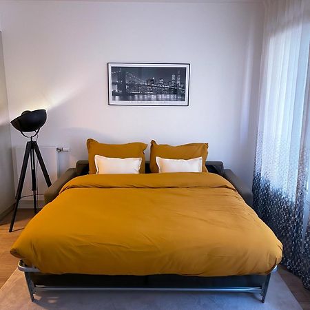 Grand Appartement Clichy Exterior foto