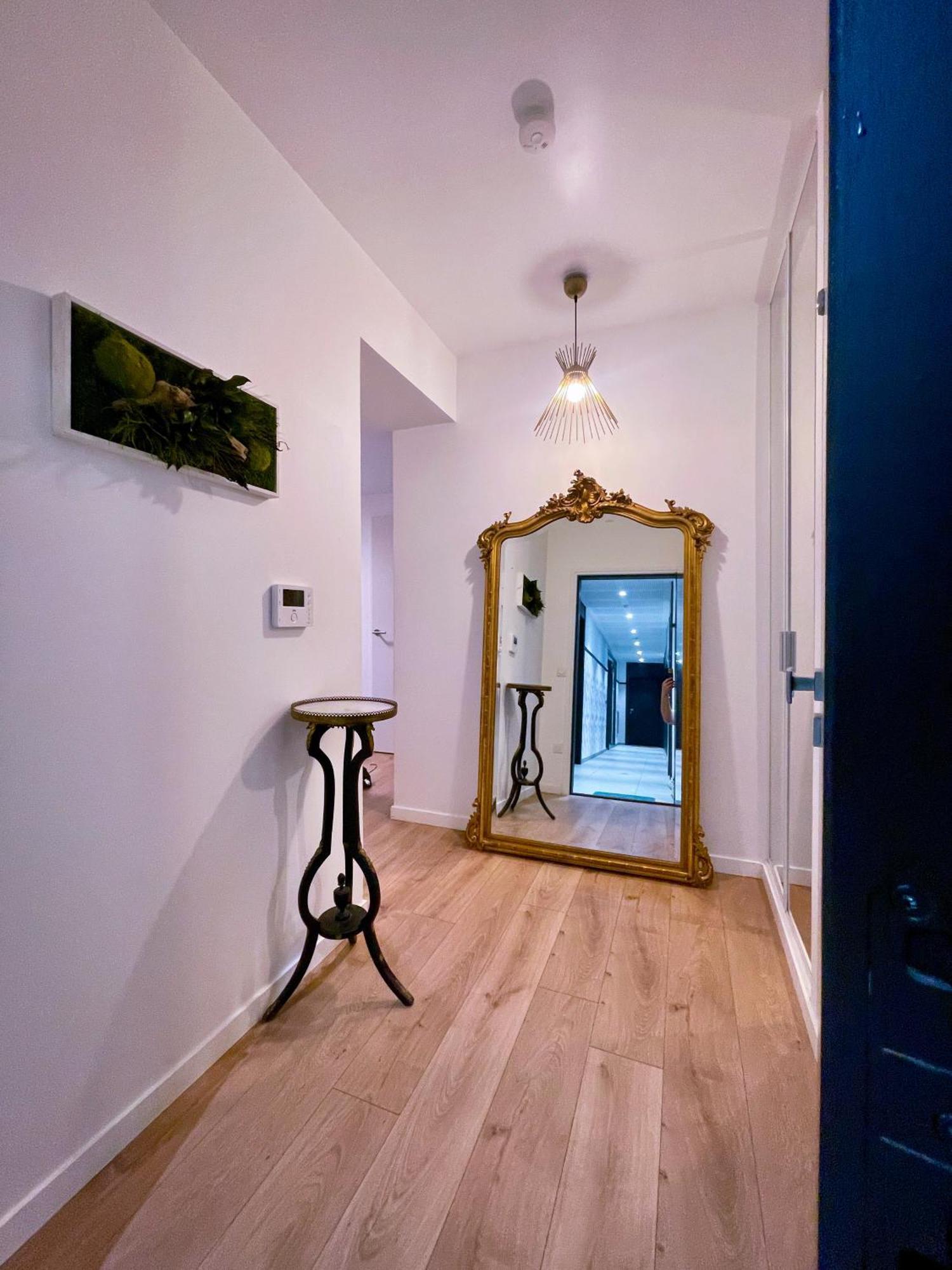 Grand Appartement Clichy Exterior foto